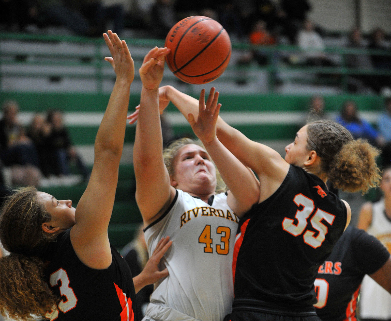 Alleman girls basketball Thanksgiving tournament